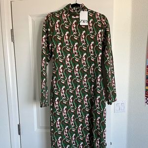 Zara green slit dress with pattern size M